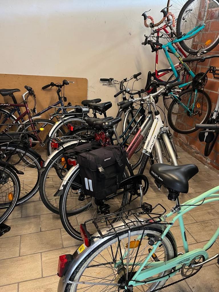 Appartement Residentie Astrid Met Private Parking Bredene Kültér fotó